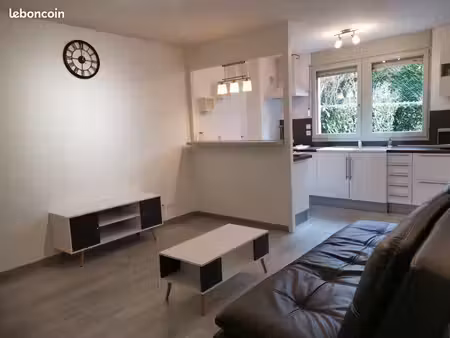 appartement meublé t2 proche embarcadère  parking + cave + jardin