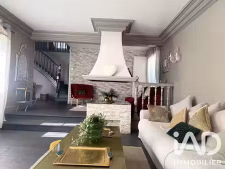 vente maison traditionnelle 8 pièces
