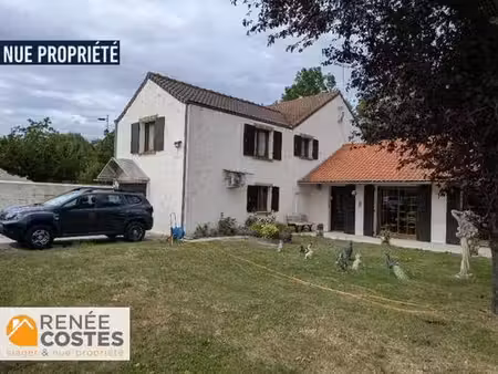 vente en nue propriété - h77 ans - la verriere (78320)