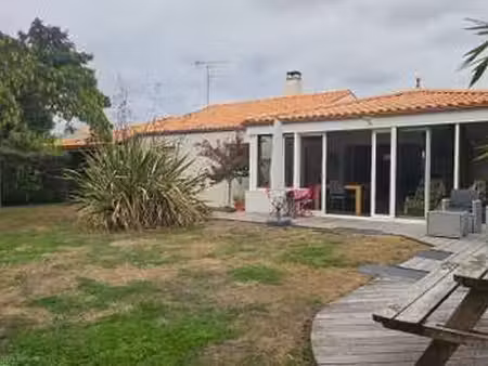 vente maison à saint-léger-les-vignes (44710) : à vendre / 163m² saint-léger-les-vignes