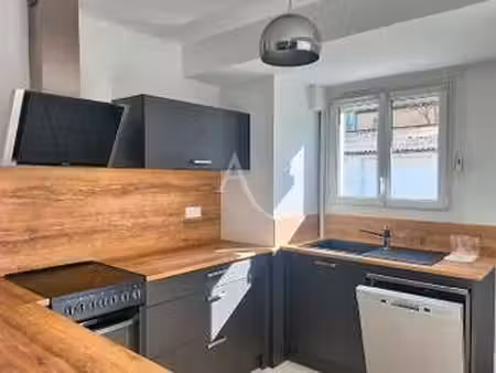 location appartement 3 pièces à beauvoir-sur-mer (85230) : à louer 3 pièces / 77m² beauvoi