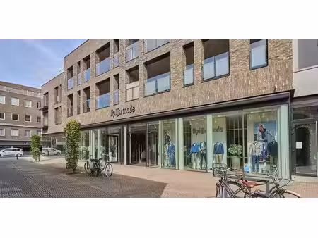 petit magasin à vendre à neerpelt pour € 539.000