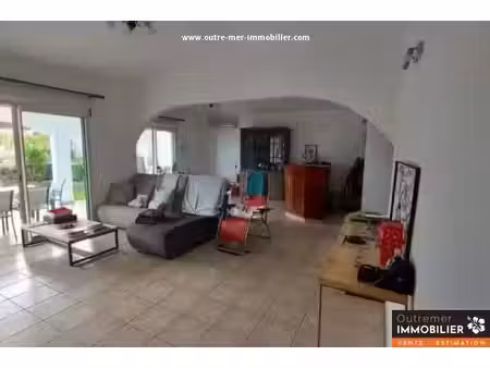 location maison 4 pièces 108 m² à saint paul (97460)  1 700 €