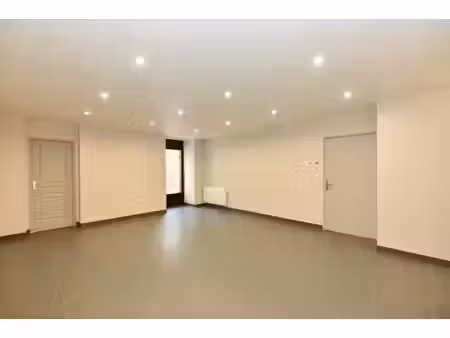 appartement rdc 3 pièces - 76 m2