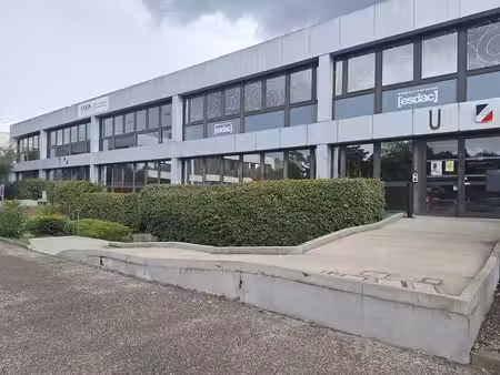 vente bureaux bordeaux 33300 671m²
