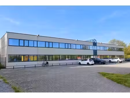 te huur: (antwerpen) kantoor