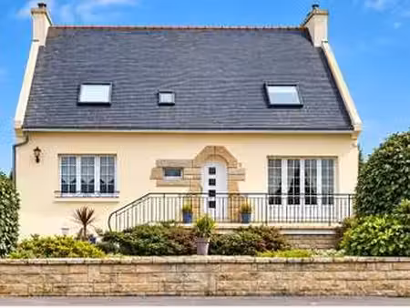 vente maison à ergué-gabéric (29500) : à vendre / 124m² ergué-gabéric