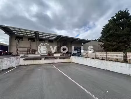 location local d’activités saint andre lez lille 59350 2080m²