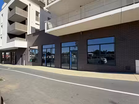 vente commerce caen 14000 79m²