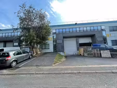 location local d’activités le thillay 95500 470m²