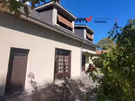 vente maison à sablé-sur-sarthe (72300) : à vendre / 100m² sablé-sur-sarthe