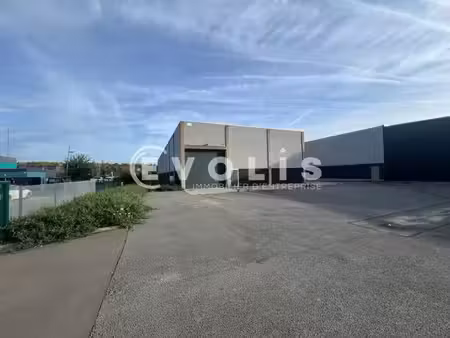 location local d’activités cysoing 59830 1043m²