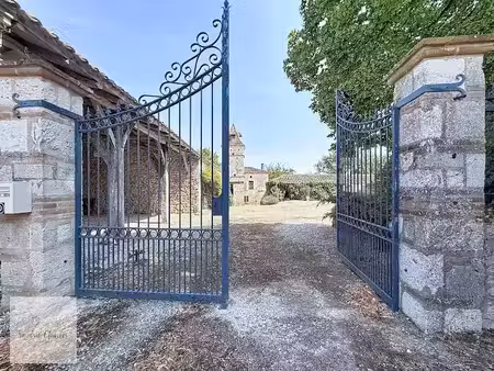 vente château 173 m² à brassac (82190)  395 000 €
