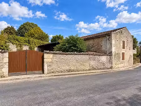 vente parking 140 m² à dompierre-sur-charente (17610)  53 000 €