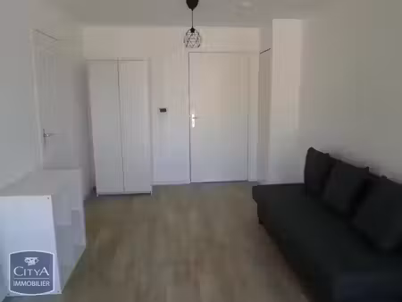 appartement à louer 1 pièce 28.52 m² - lyon 7e arrondissement (69007) - 689€