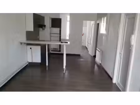 location appartement 3 pièces 53m² sete 34200