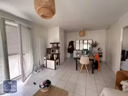 appartement à louer 3 pièces 66.05 m² - hasnon (59) - 671€