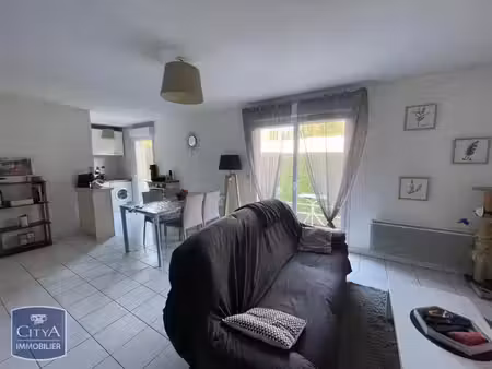 appartement à louer 2 pièces 47.39 m² - lons (64) - 640€
