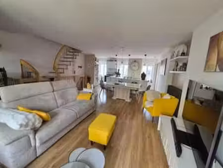 vente maison à granville (50400) : à vendre / 95m² granville