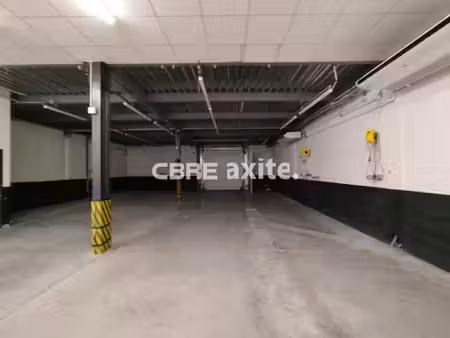 location local commercial 375m² epagny metz tessy 74330