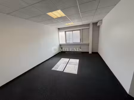 location bureaux chessy 77700 38m²