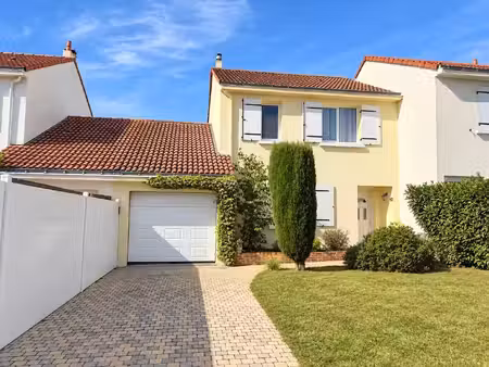 vente maison 5 pièces 92 m2 à saint-sébastien-sur-loire
