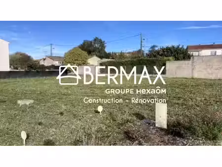vente terrain 425 m² à cognac (16100)  47 000 €