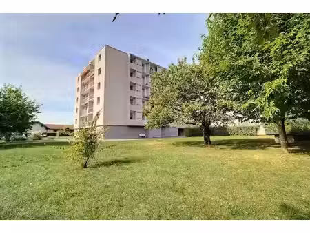 vente appartement 2 pièces 49 m² à saint-marcellin (38160)  98 000 €