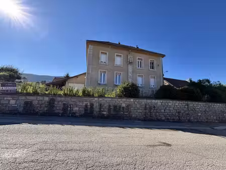 maison de 8 pièces de luxe en vente à longevilles-mont-d'or  bourgogne-franche-comté