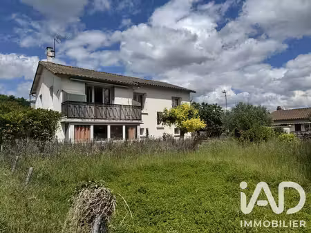 maison de village à coulon (79510)