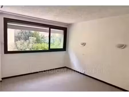 vente appartement 1 pièce 17 m² à la ciotat (13600)  119 900 €