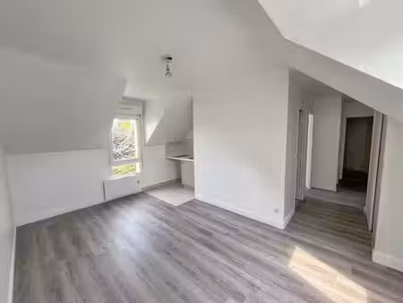vente appartement 2 pièces 30.74 m² à saint-rémy-lès-chevreuse (78470)  145 000 €