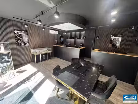 location locaux professionnels 0 pièces 35 m² à tournon-sur-rhône (07300)  550 €