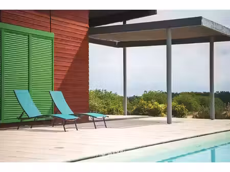 oeuvre architecturale en plein air  en périgord vert