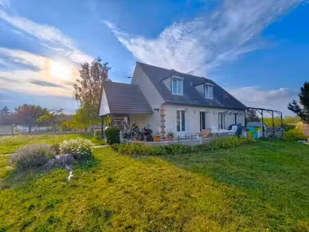 vente maison 6 pièces 126.5 m² à sérifontaine (60590)  260 000 €