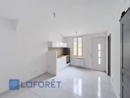 location appartement 2 pièces 25.68 m² à verneuil d'avre et d'iton (27130)  520 €