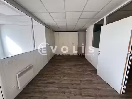 location bureaux bussy saint georges 77600 62m²