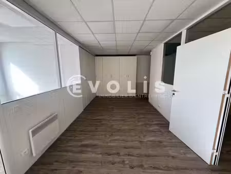 vente bureaux bussy saint georges 77600 62m²