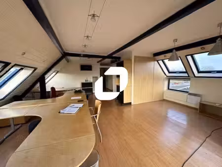 vente bureaux morainvilliers 78630 137m²