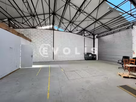 location entrepôt merignac 33700 280m²