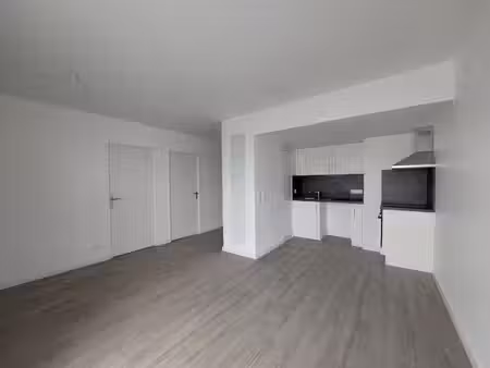 location appartement 2 pièces 43m² bihorel 76420