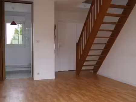location appartement 2 pièces 35m² fleury sur orne 14123