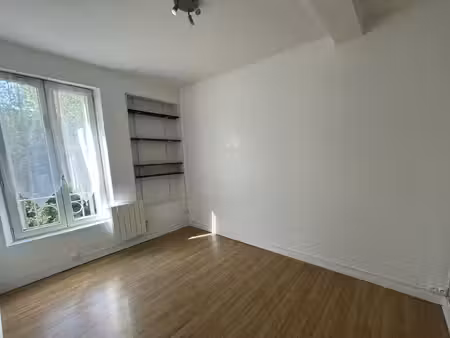 location appartement 1 pièce 18m² viroflay 78220