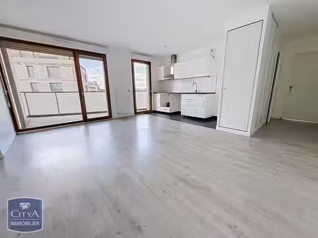 location appartement 4 pièces 73m² bretigny sur orge 91220