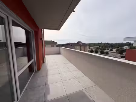 location appartement 2 pièces  45.67m²  péronnas