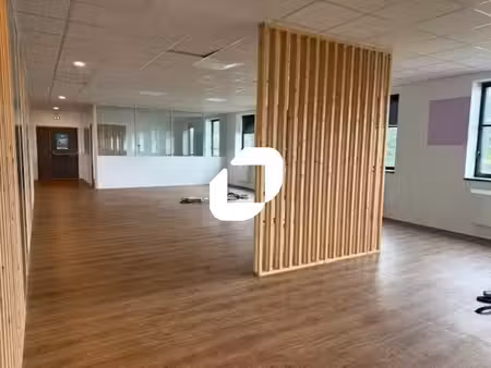 location bureaux saint ouen l aumone 95310 674m² à 4054m²