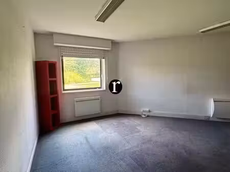 location bureaux villeneuve d ascq 59650 58m² à 158m²