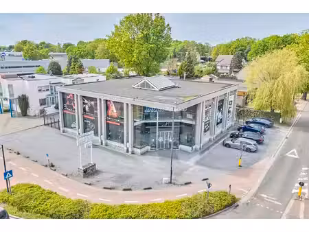 commercieel te koop in genk