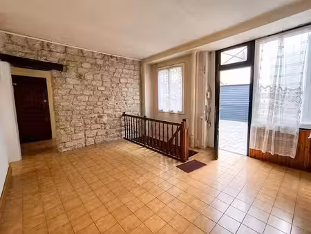 vente locaux professionnels 3 pièces 67 m² à paris 18ème (75018)  475 000 €