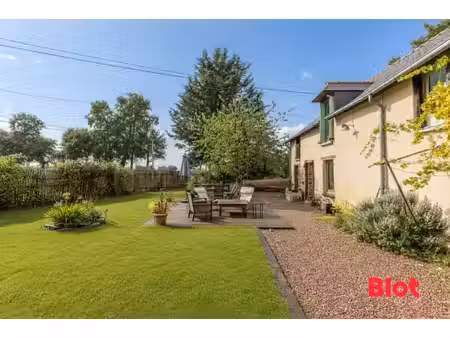 a vendre chez blot à mordelles en campagne longère 5chs 175m2 sur 2725m2 de terrain avec g